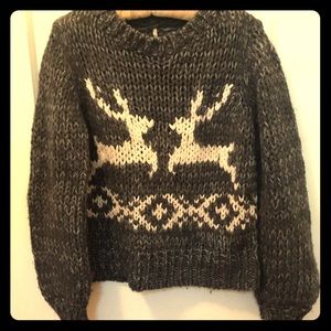Women’s Holiday Reindeer Sweater